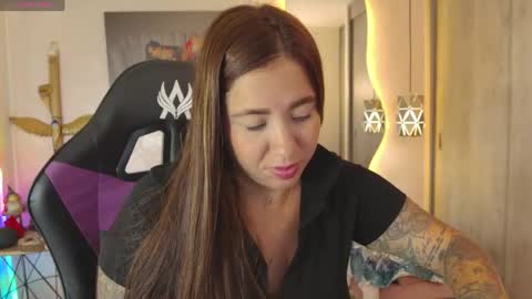 S A R A online show from 04.27.26