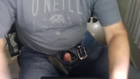 Just hanging out - No pressure online show from 05.02.26
