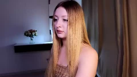 Snapshot of mysmila chatting on 07.13.26 mysmila online show from 07.13.26