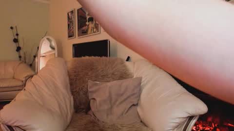 Snapshot of mysophiee chatting on 11.15.25 mysophiee online show from 11.15.25