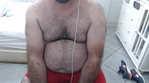 Snapshot of mysterbearmg chatting on 11.23.25 mysterbearmg online show from 11.23.25