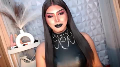 Snapshot of mysterious_diva chatting on 10.04.25 SUPPORT GODDESS TRISHA AND DONT FORGET TO FOLLOW ME online show from 10.04.25