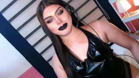 Snapshot of mysterious_diva chatting on 06.12.26 SUPPORT GODDESS TRISHA AND DONT FORGET TO FOLLOW ME online show from 06.12.26