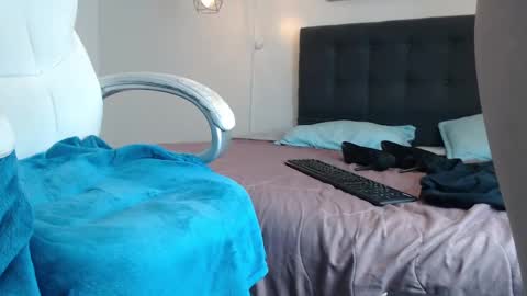 No Name online show from 12.17.24