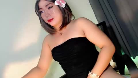 Snapshot of mysterious_kim chatting on 02.15.26 kimmy online show from 02.15.26