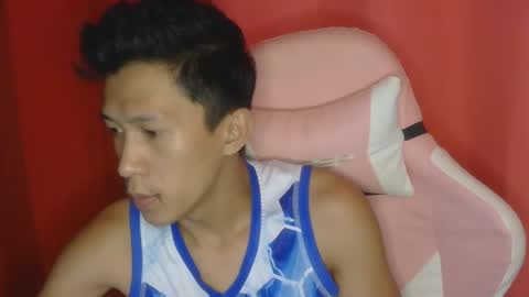 Snapshot of mysterious_man15 chatting on 02.22.25 mysterious_man15 online show from 02.22.25