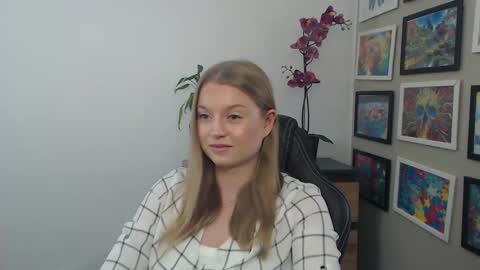 Erica online show from 04.28.26