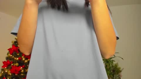 Snapshot of mysteyes chatting on 12.15.25 Elena online show from 12.15.25