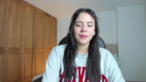 Snapshot of mysteyes chatting on 01.09.26 Elena online show from 01.09.26