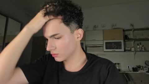 Snapshot of mystic_evan chatting on 09.13.25 Evan Brown online show from 09.13.25