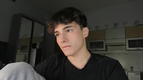 Snapshot of mystic_evan chatting on 09.26.25 Evan Brown online show from 09.26.25