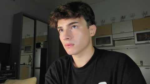 Snapshot of mystic_evan chatting on 09.27.25 Evan Brown online show from 09.27.25