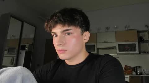 Snapshot of mystic_evan chatting on 09.29.25 Evan Brown online show from 09.29.25