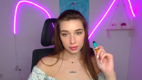 Snapshot of mysticamelia chatting on 05.04.26 Amelia online show from 05.04.26