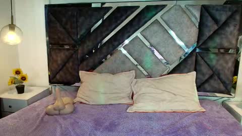 Mystic  online show from 11.26.25