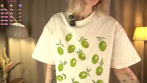 Olivia or just olive online show from 03.12.26