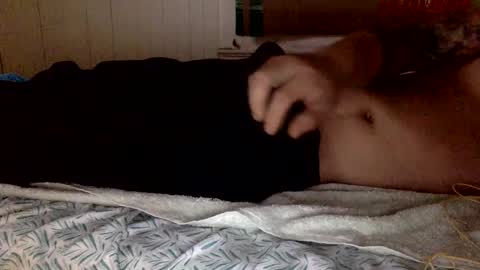 str8 dom alphaAsian Daddy type. sorry not bi or  curious but i dont judgediscrimenate. online show from 03.08.25