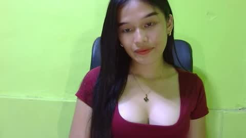 Snapshot of n3ssa chatting on 11.30.25 nessa online show from 11.30.25