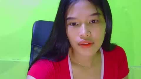 Snapshot of n3ssa chatting on 12.18.25 nessa online show from 12.18.25