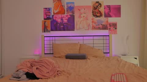 Snapshot of naalani chatting on 12.05.24 Naalani online show from 12.05.24