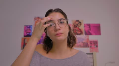 Snapshot of naalani chatting on 01.14.25 Naalani online show from 01.14.25