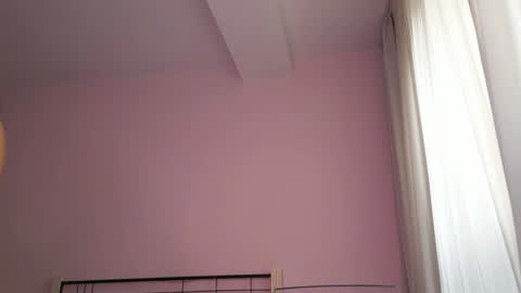 Snapshot of naalani chatting on 09.09.25 Naalani online show from 09.09.25