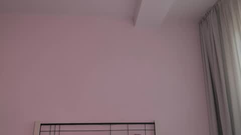 Snapshot of naalani chatting on 09.15.25 Naalani online show from 09.15.25