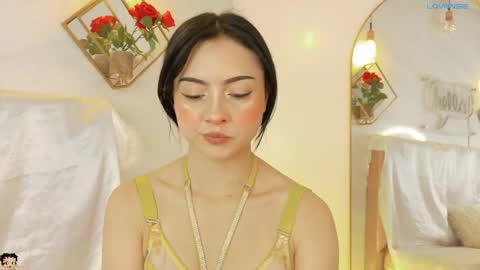 Snapshot of naamah_b chatting on 03.19.26 naamah_b online show from 03.19.26