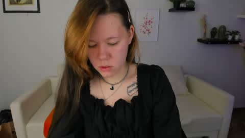 Snapshot of nabi_brown chatting on 05.31.26 NabiBrown online show from 05.31.26