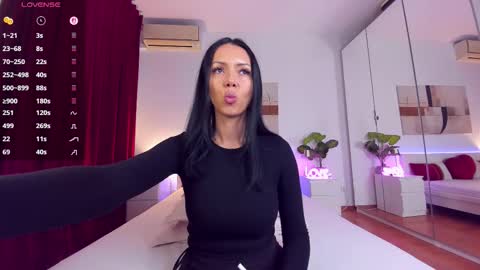 Nadia online show from 02.22.26