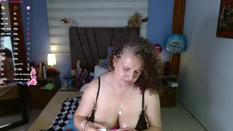 nadia_84 online show from 02.19.26