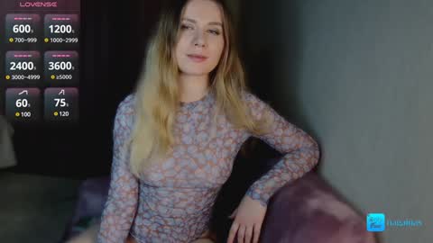 Snapshot of nagainas chatting on 01.04.25 nagainas online show from 01.04.25