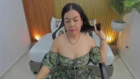 N A H I A online show from 03.03.25