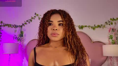 NahiaraReina  online show from 07.14.26