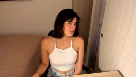 Snapshot of nahomi2021 chatting on 06.06.26 independent model online show from 06.06.26