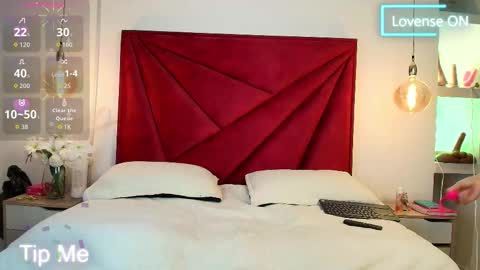 NahomiRoss online show from 03.13.26