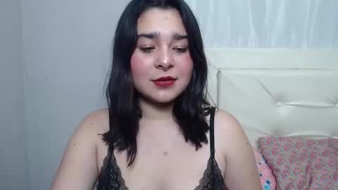 Nahomy online show from 12.13.24