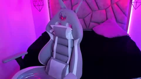 Snapshot of naia_karter chatting on 01.29.25 online show from 01.29.25