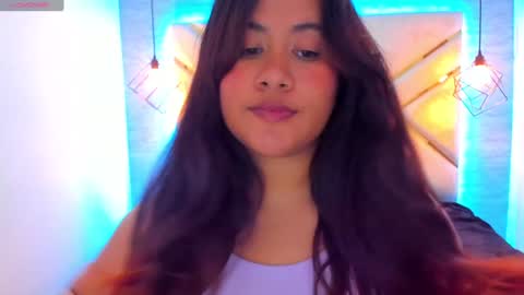 Snapshot of naia_karter chatting on 02.01.25 online show from 02.01.25