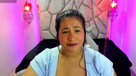 Snapshot of naia_karter chatting on 03.05.25 online show from 03.05.25