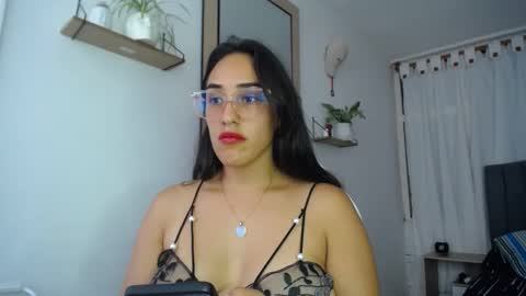 Snapshot of naia_stant chatting on 01.15.25 Naia online show from 01.15.25