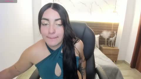 naiah_blue online show from 06.26.26