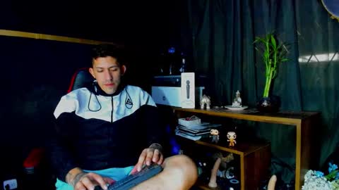 naider_1 online show from 03.24.26