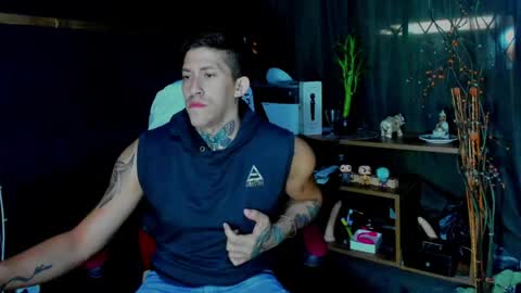 naider_1 online show from 03.28.26