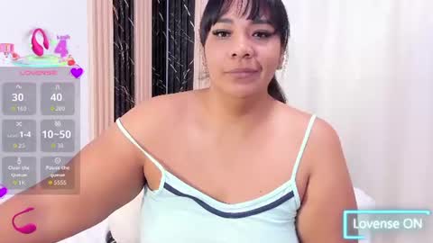 Snapshot of nailha1 chatting on 06.22.26 Nailha online show from 06.22.26