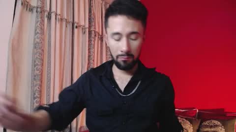 Snapshot of nainpaulo chatting on 11.09.25 nainpaulo online show from 11.09.25