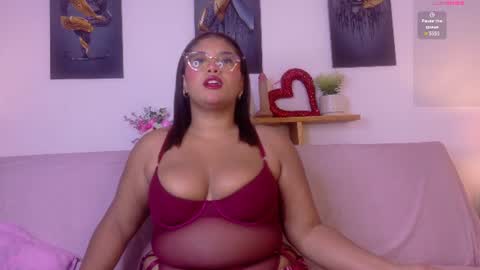 nairagold_ online show from 06.16.26