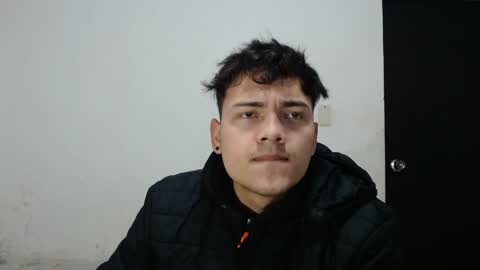 Snapshot of naisha_and_axelh chatting on 10.10.25 naisha and axel2 online show from 10.10.25