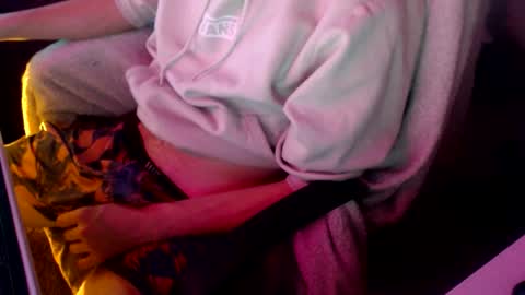 Snapshot of naj8 chatting on 12.14.25 Drew online show from 12.14.25