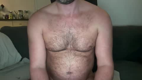 naked_dude25 online show from 06.06.26